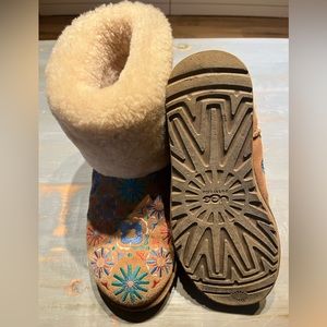 UGG Australia Brown Chestnut Suede Floral Embroidery Boots
